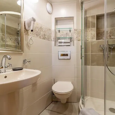 アパート Appartement's - Haus Karola バート・シャンダウ