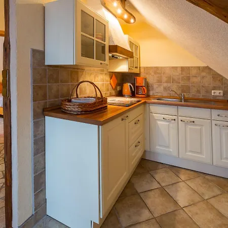 Appartement's - Haus Karola アパート バート・シャンダウ